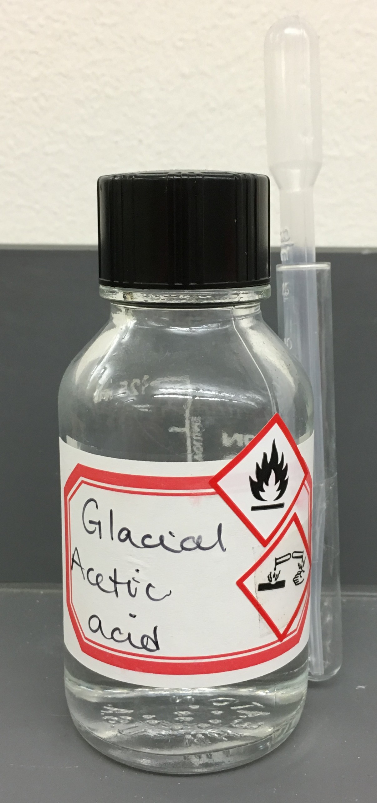 Chemical Container Labeling – Laboratory Safety