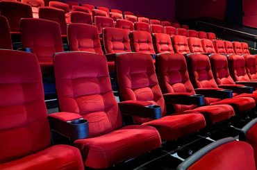 11-Movie-Theater-Etiquette-Rules-Everyone-Should-Follow_FT_GettyImages-1401703029