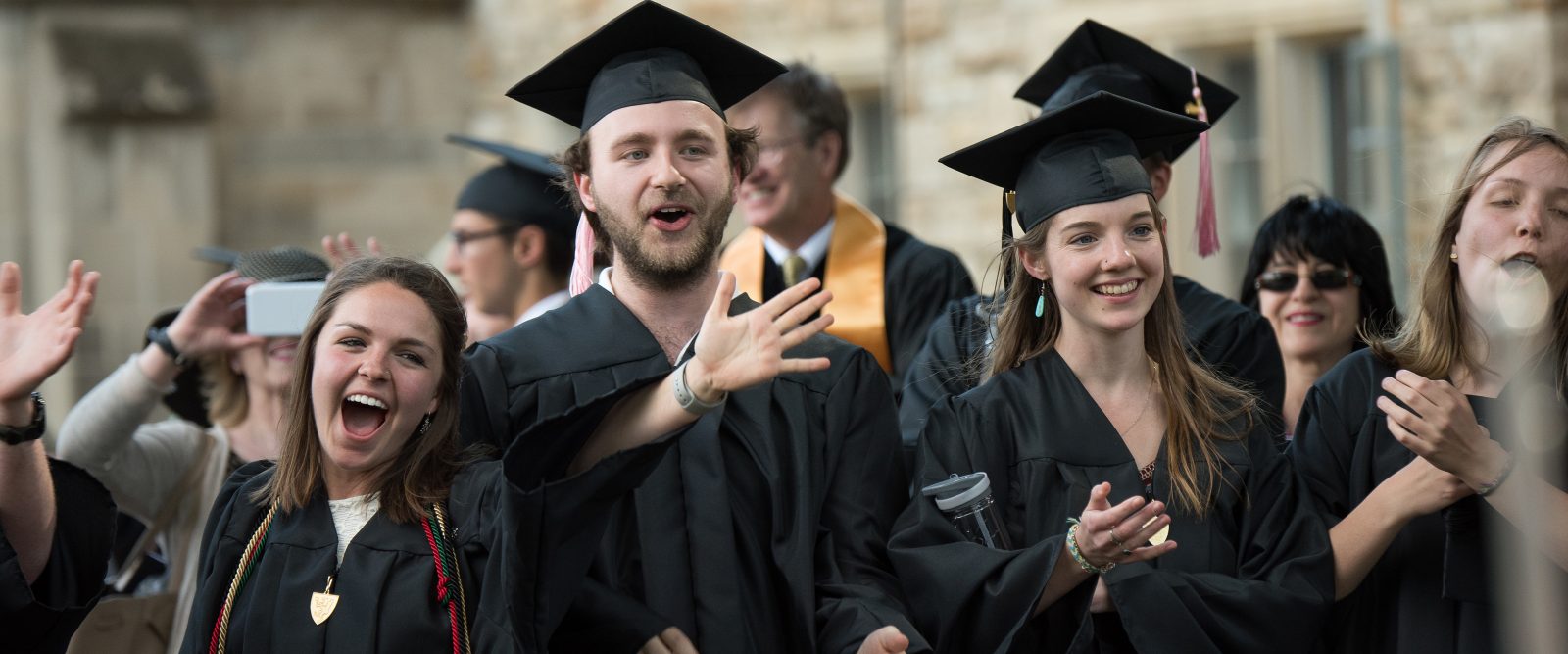 commencement-2017-giving